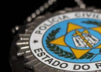 Operação prende 16 policiais civis no Rio de Janeiro