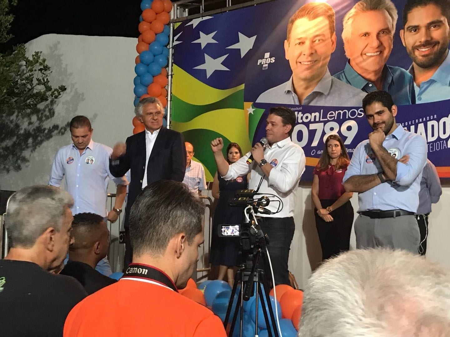 Ronaldo Caiado participa de evento e abre apoio a candidato do PROS
