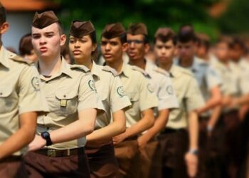 Abertas inscrições para preenchimento de 8.075 vagas em Colégios Militares de Goiás