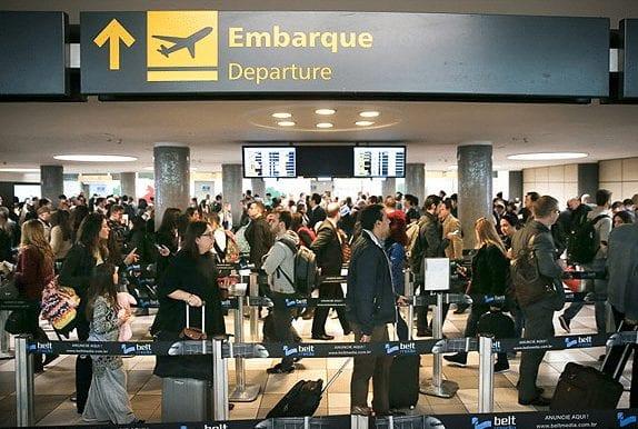 Demanda doméstica de voos cresce 4,40% em agosto ante agosto de 2017, diz Abear