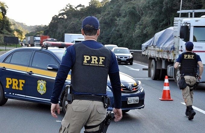 Operação da Polícia Rodoviária no feriado termina com sete mortos e 50 feridos
