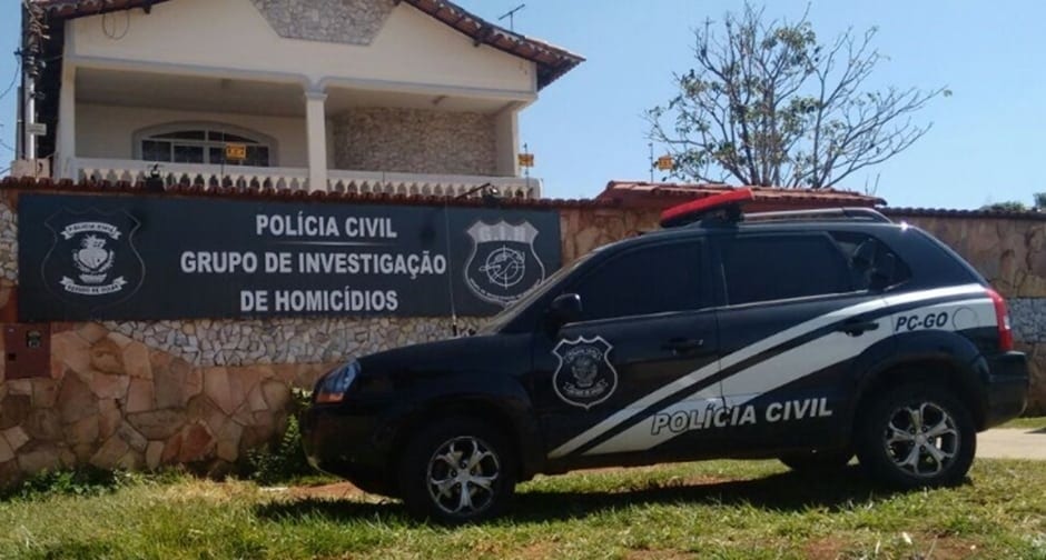 Travesti é encontrada morta dentro de casa em Aparecida de Goiânia