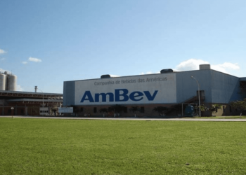 Ambev: lucro atribuído a controlador é de R$ 2,831 bilhões no 3º trimestre