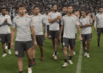 Andrés Sanchez pede desculpas e promete Corinthians forte na temporada de 2019