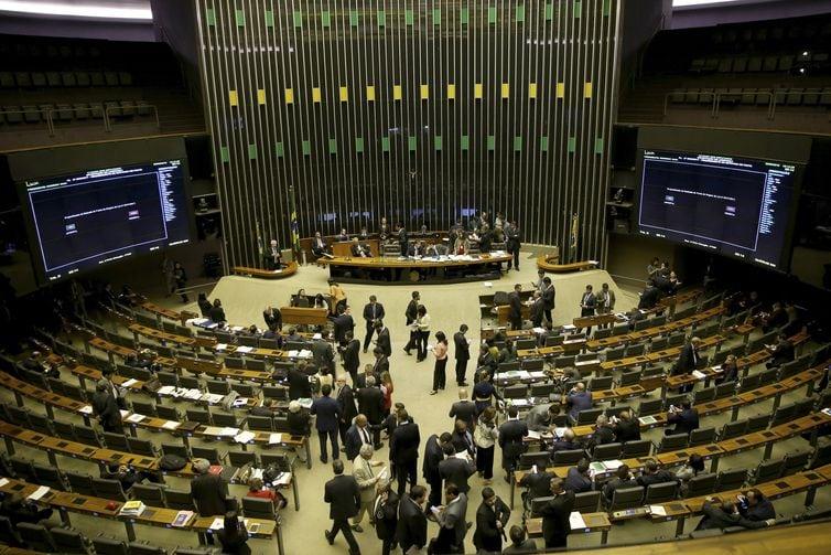Câmara dos Deputados terá 13,8% de mulheres