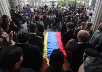 Comunidade internacional pressiona Maduro após morte de político opositor
