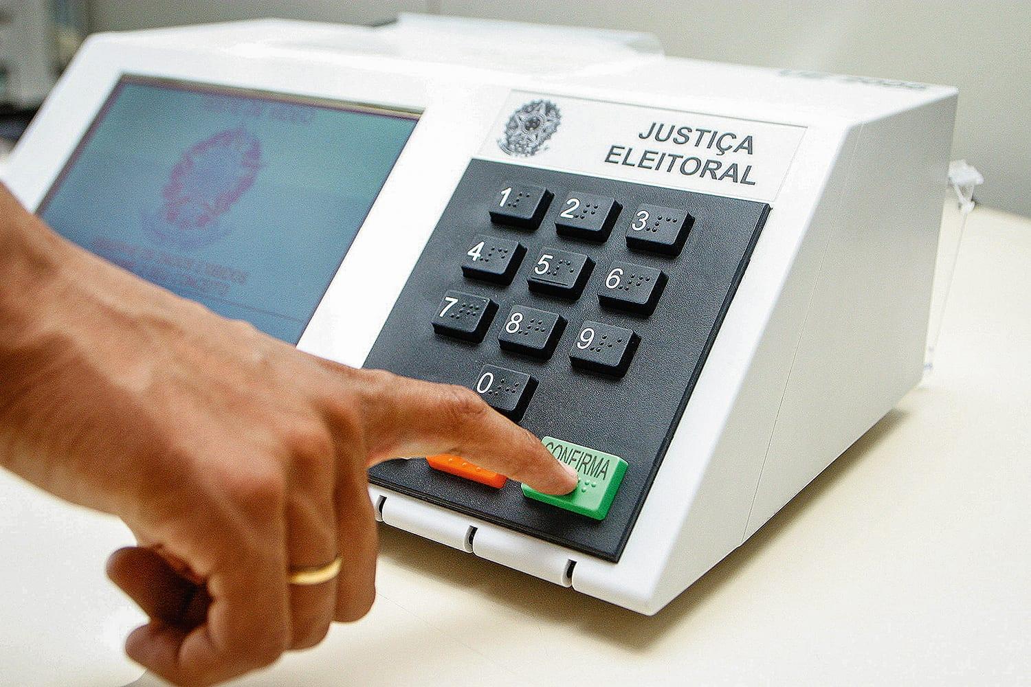 Denúncias de fraude em urnas serão registradas on-line