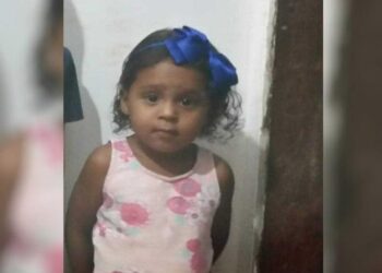 Morre criança baleada em carro de tio no Jardim Primavera, em Goiânia