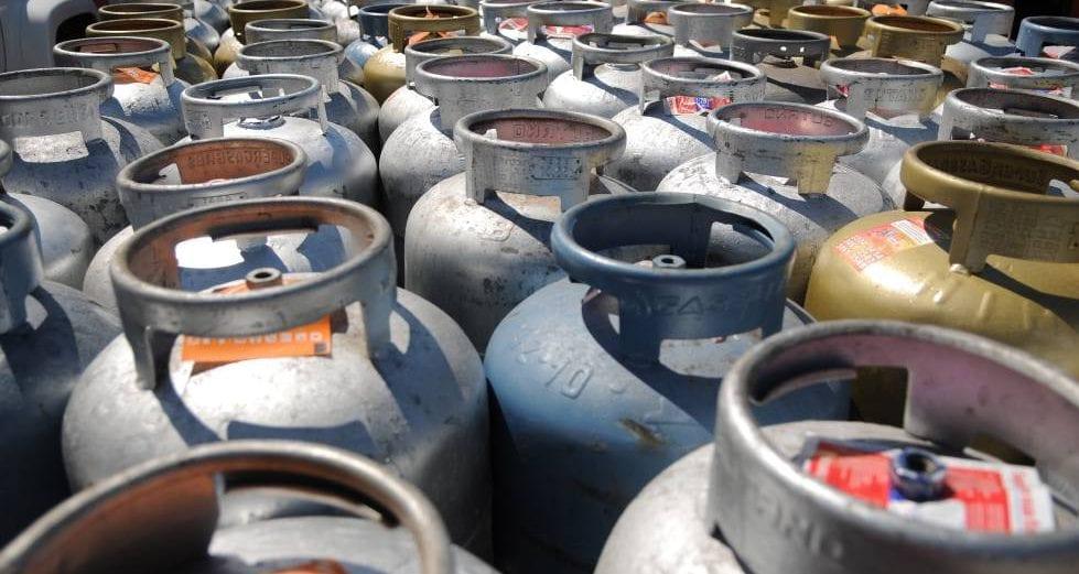 Botijão de gás de cozinha terá reajuste de 8,5% nas refinarias