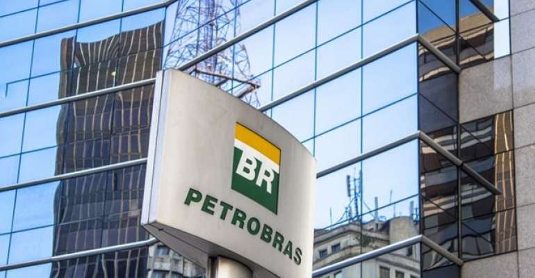 Parente: privatização da Petrobras é questão a ser considerada com muita atenção