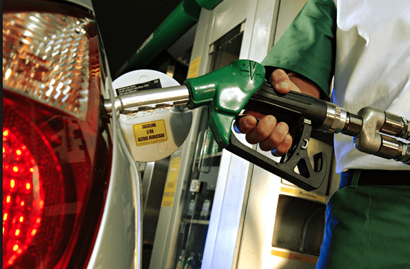 Petrobras mantém preço médio da gasolina nas refinarias em R$ 1,8466 nesta sexta