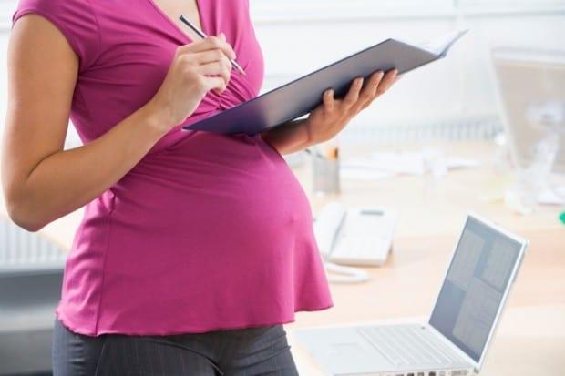 Projeto sobre situação de trabalho de grávidas em local insalubre avança