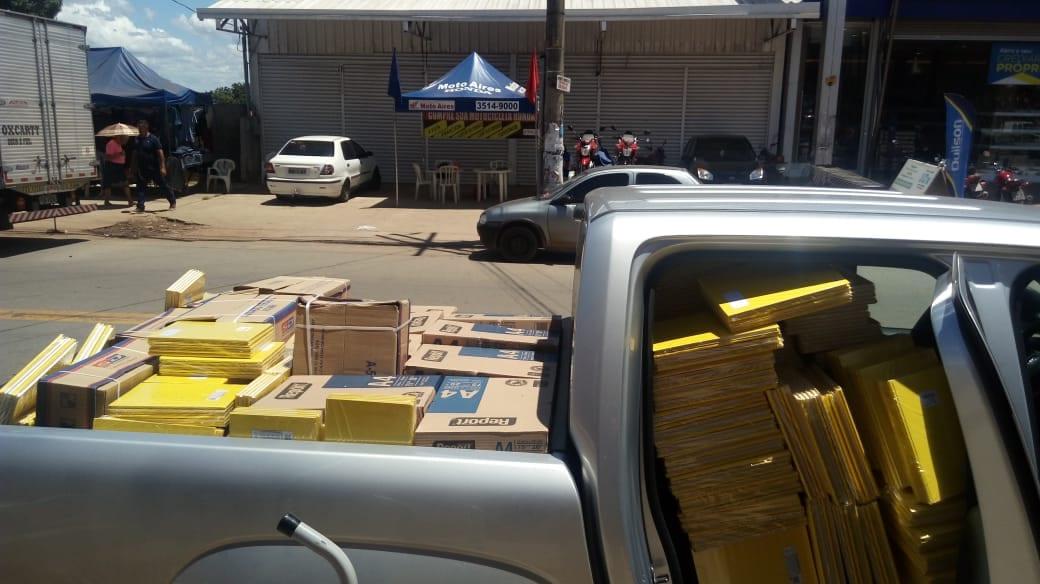 Batizada de Páginas da Vida, operação da PC prende donos de papelarias acusados de vender cadernos roubados
