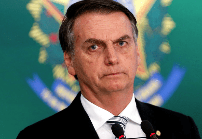 Bolsonaro anuncia interesse em explorar mineral em abundância em Goiás