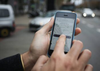 Câmara de Aparecida de Goiânia aprova Lei para tributar motoristas de Uber