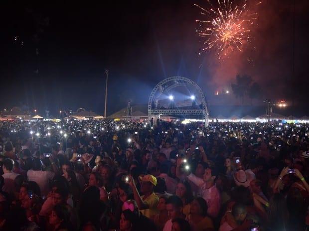 Em crise, Governo de Goiás rompe tradição e cancela festa do Réveillon