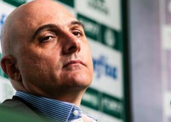 Por documentos falsos, Palmeiras encerra conversações de patrocínio com empresa