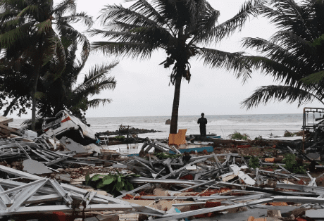 Tsunami na Indonésia deixa mais de 160 mortos e ao menos 700 feridos