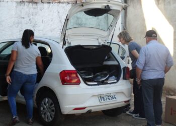 Vendedores que aplicavam o golpe do "brinde" em Goiânia são indiciados