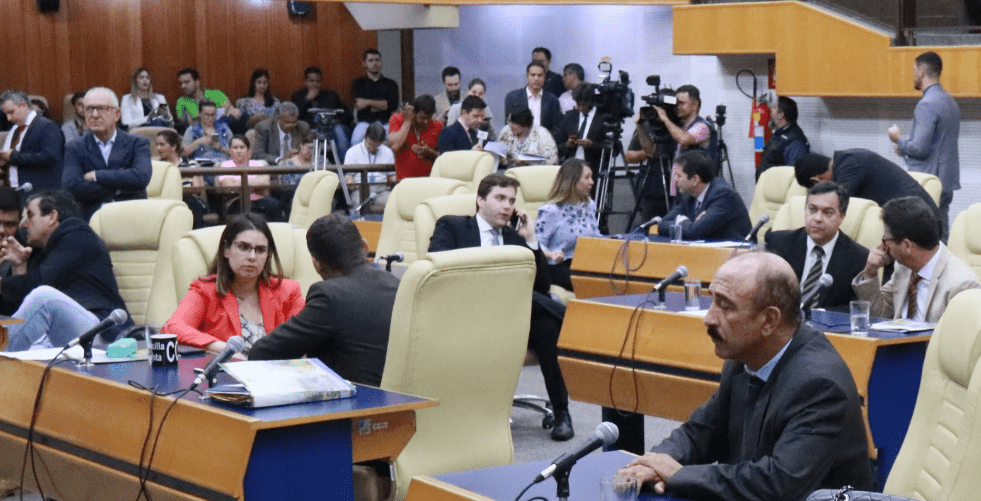 Vereadores aprovam projeto de lei que impede aumento abusivo do IPTU