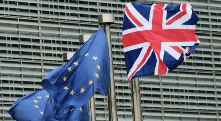 Acordo com Reino Unido não está aberto a renegociações, diz UE
