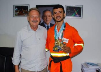 "É um sonho se realizando", diz gari goiano que pode representar o Brasil em Mundial de Taekwondo