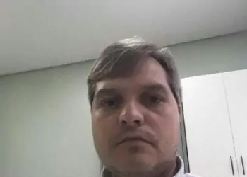 Ex-médico do TJ-GO andava armado para intimidar vítimas de assédio sexual, dizem testemunhas ao MP