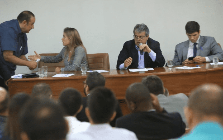 Reunião entre secretários de Goiás e representantes dos servidores termina sem acordo
