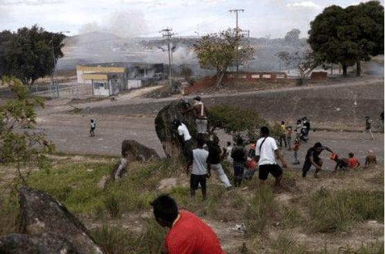 Brasil define com Venezuela retirada de brasileiros da fronteira