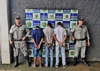 Criminosos que mantiveram 14 reféns em loja no Setor Coimbra são todos menores 