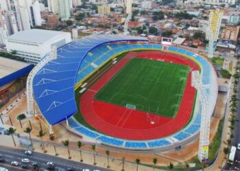 Estádio em Goiânia: conheça os 5 da capital para curtir um bom futebol