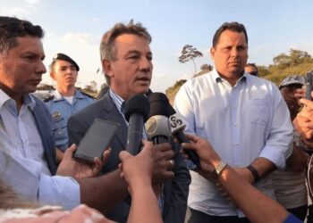 Governador de Roraima diz que Venezuela deve reabrir fronteira amanhã
