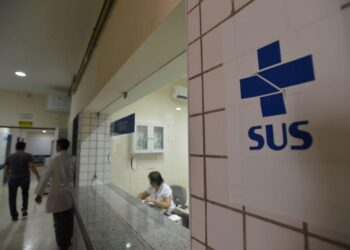 Homem cobrava até R$ 2 mil para pacientes furarem fila de cirurgia do SUS, em Goiás