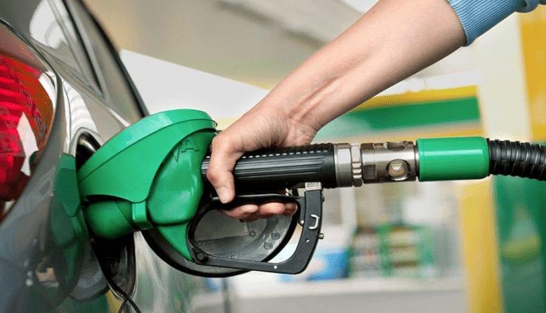 Relação etanol/gasolina diminui para 64,48% na 2ª semana do mês, diz Fipe