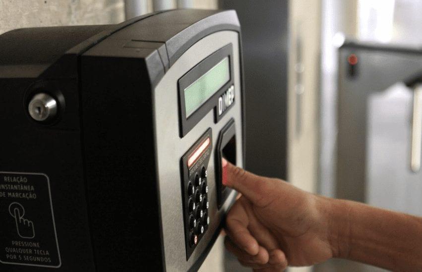 Vereadores de Goiânia poderão ter que comprovar frequência na Câmara com biometria