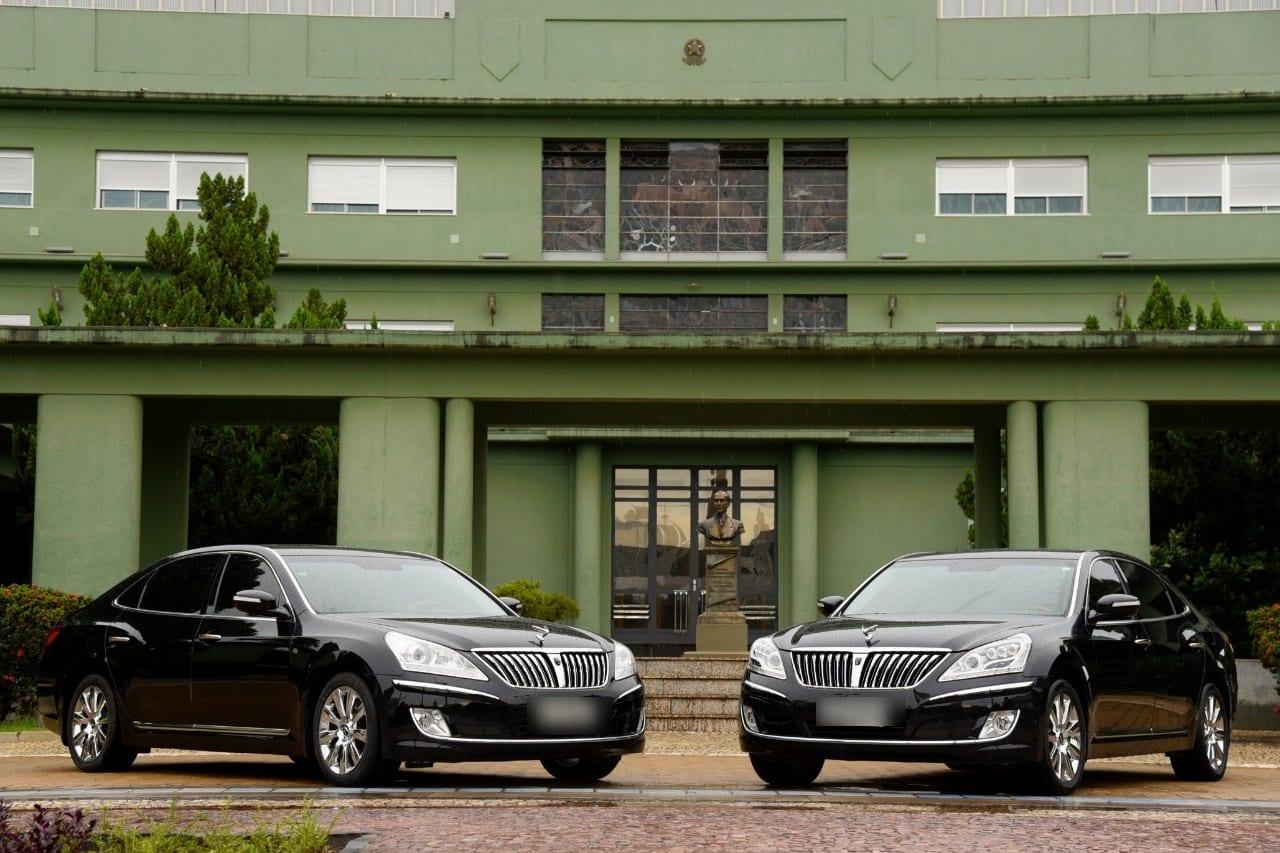 Carros de luxos doados pelo governo de Goiás vão ser leiloados na próxima quinta-feira