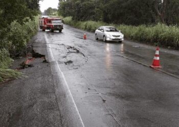Depois de descumprir decisão da Justiça de interditar rodovias, Governo de Goiás é multado