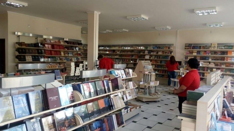 Livros em Goiânia: lugares para comprar, vender ou trocar