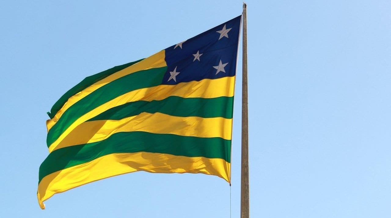 Projeto de lei proíbe uso de logomarcas e slogans de governos em Goiás