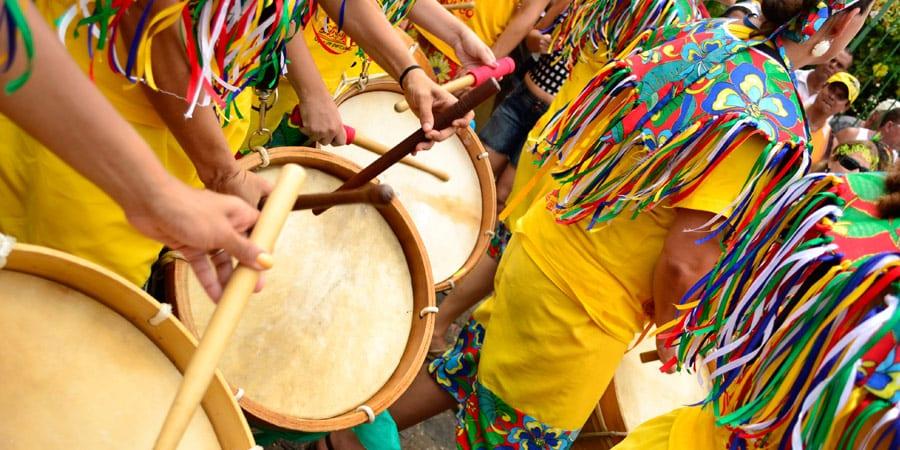 Veja o horário de funcionamento do comércio e serviços durante o carnaval em Goiás