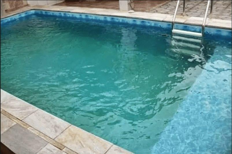 Menino de dois anos morre afogado ao cair em piscina, em Senador Canedo