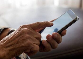 Projeto proíbe oferta de empréstimo para idosos por telefone, em Goiás