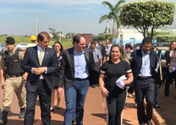 Sistema mais econômico e humanitário está sendo implantado em Paraúna, com apoio de Lissauer na Alego