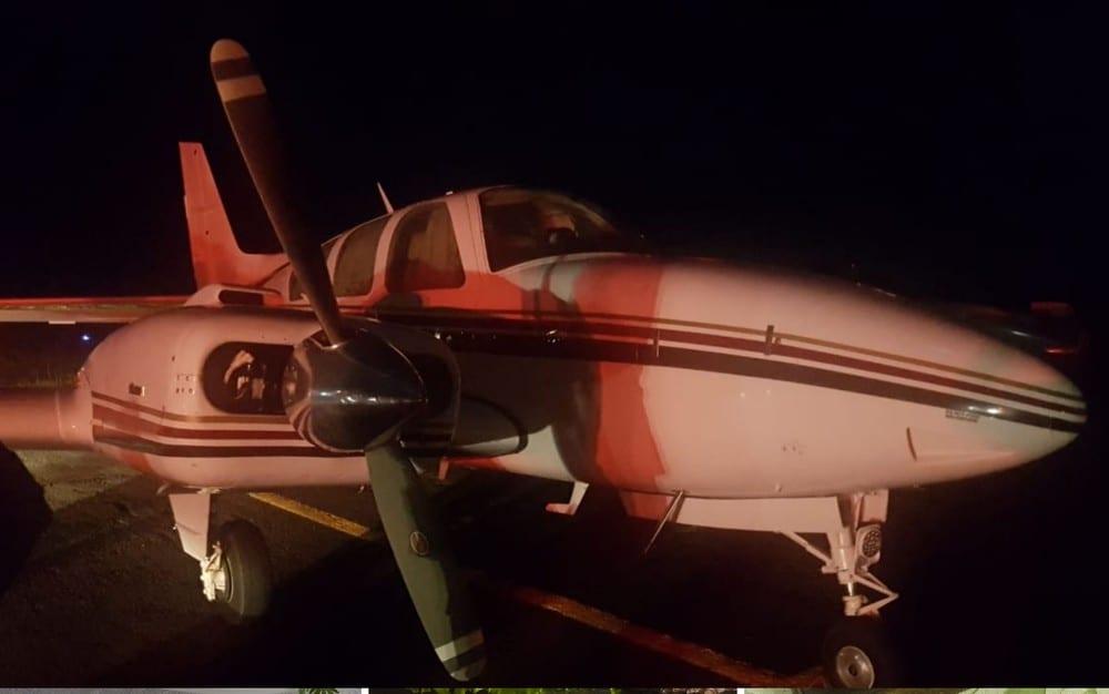 Avião carregado com 500 quilos de cocaína é apreendido em Goiás