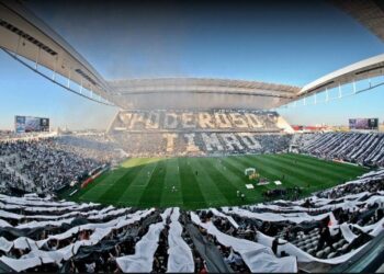 Cinco anos após inauguração, Corinthians deve R$ 1,1 bilhão da obra do estádio