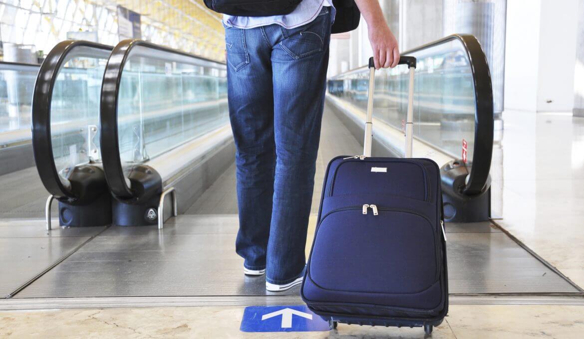Começa despacho de bagagem de mão fora do padrão no aeroporto de Goiânia