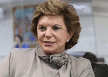 Decisão judicial mantém ex-senadora Lúcia Vânia como presidente do PSB, em Goiás