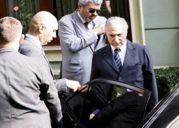 Ex-presidente Michel Temer deixa a prisão em SP