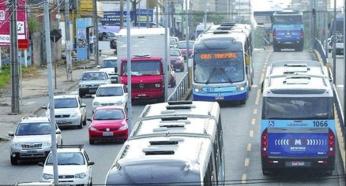 Greve dos motoristas da Metrobus é suspensa até dia 21, em Goiânia