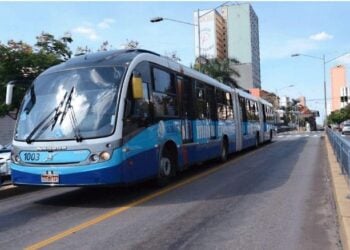 Motoristas da Metrobus rejeitam proposta do TRT e suspendem greve, em Goiânia